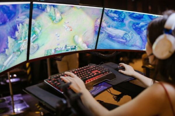 Gaming Peripherals Market Outlook 2026–2035: Growth Drivers, Segmentation, and Key Challenges