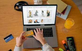 How to Start an Online Store: